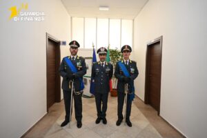 Civitavecchia – Le Fiamme Gialle salutano il Colonnello Passalacqua, arriva il Tenente Colonnello Lippolis