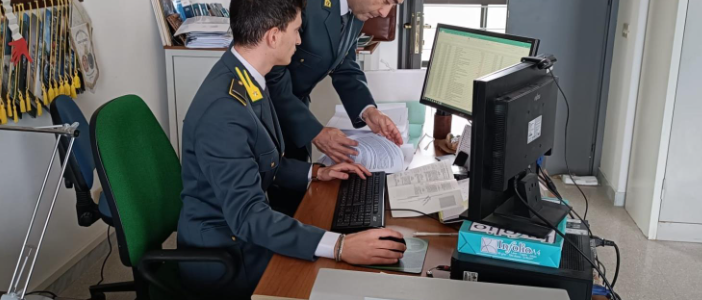Carte di credito clonate: maxi operazione tra Anzio e Nettuno, 17 misure cautelari