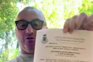 Civitavecchia – L’imprenditore Benedetti sporge denuncia dopo l’allontanamento dal consiglio comunale