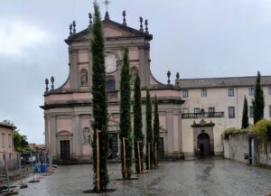 Pedonalizzazione di piazza della Trinità, Micci (Lega): “Non vogliamo una mummia incipriata da esibire solo nei week end”