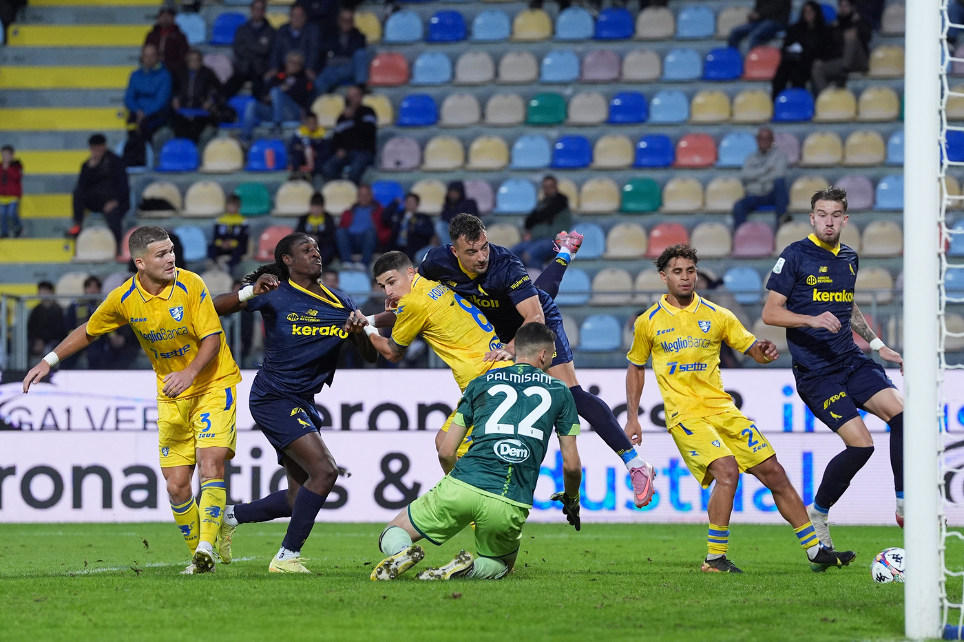 Frosinone – Beffa, rimpianti e veleni ma tanto orgoglio: Modena mai doma, 2-2 last minute