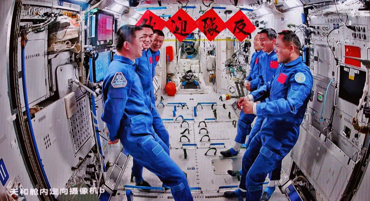 Cina: missione di rientro degli astronauti di Shenzhou-20 procede senza intoppi