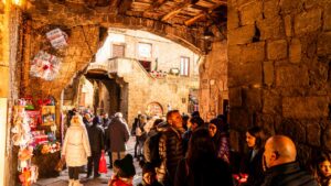 Tra elfi, fatine e Babbo Natale apre il “Viterbo Christmas Village”