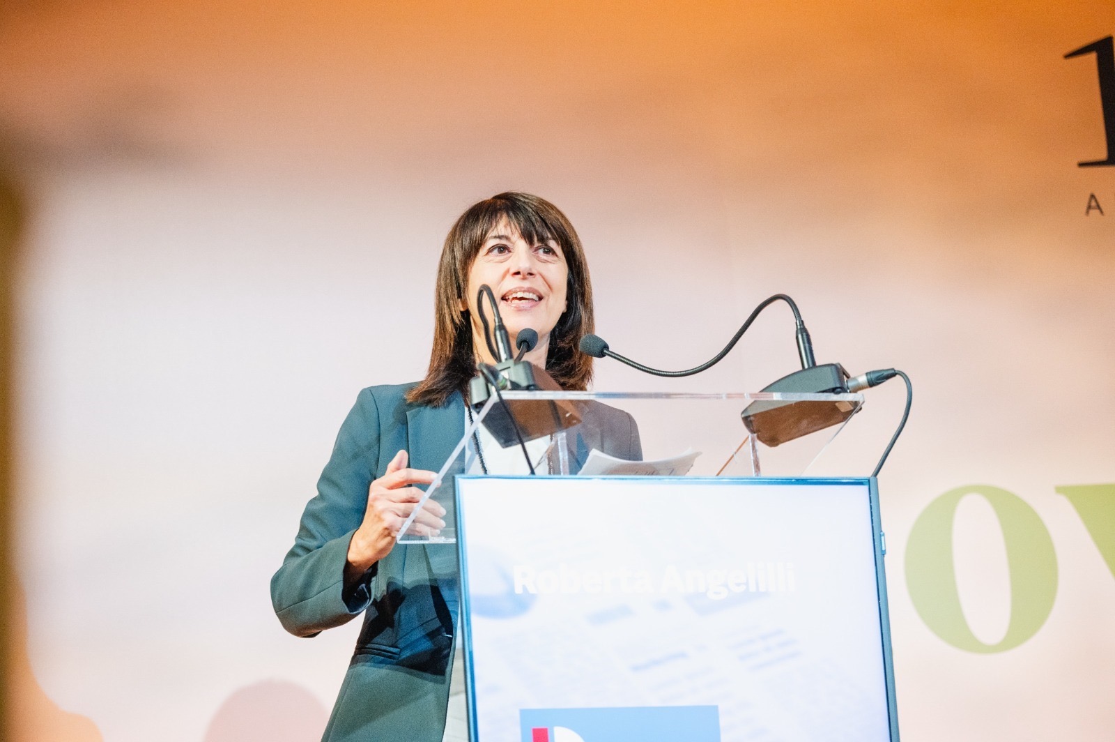 Lazio – Motore d’innovazione: Angelilli lancia la Regione nella rete degli Hub Tecnologici