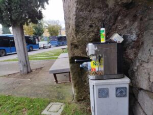 Viterbo, pausa caffè in pieno centro sotto le mura di Porta Murata