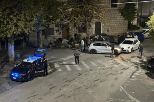 Castel Sant’Elia – Incidente all’incrocio, due auto coinvolte