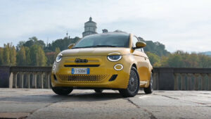 Fiat 500 Hybrid, l’innovazione sposa la sostenibilità