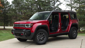 Jeep Recon 2026: l’elettrico diventa off-road