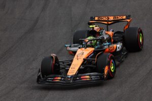 Norris parte dalla pole a San Paolo, precede Antonelli e Leclerc