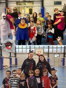 Weekend da paura per la Cv Volley: doppia vittoria e allenamento a tema Halloween