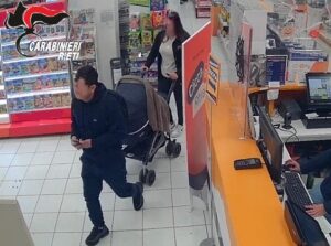 Cittaducale – Furti a raffica nei negozi, identificati 3 stranieri grazie alle telecamere