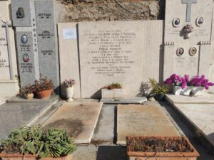 Civitavecchia – La scoperta di Galletta al Cimitero Monumentale, nuovo attacco a Piendibene: “57 tombe storiche presto demolite”