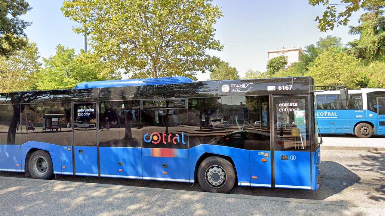 Cotral annuncia uno sciopero di 24 ore: “Contro la finanziaria di guerra e per il riconoscimento dello Stato di Palestina”