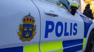 roma-incendio-una-palazzina-vigili-del-fuoco-fuori-servizio-salva-residenti