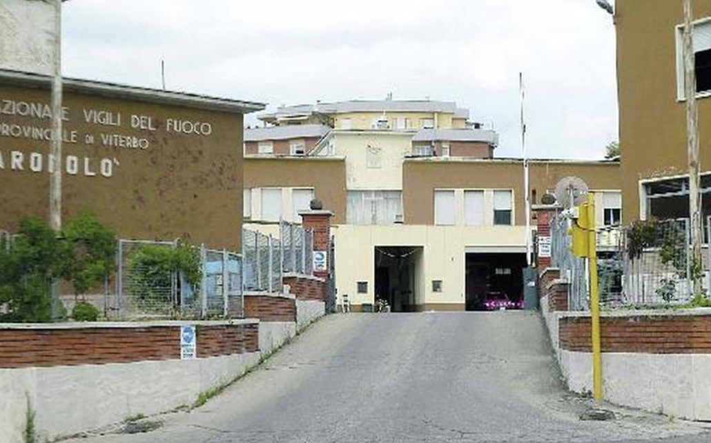 Viterbo – L’ex caserma dei Vigili del Fuoco verso una nuova vita: ipotesi istituto superiore, ma i residenti temono caos traffico