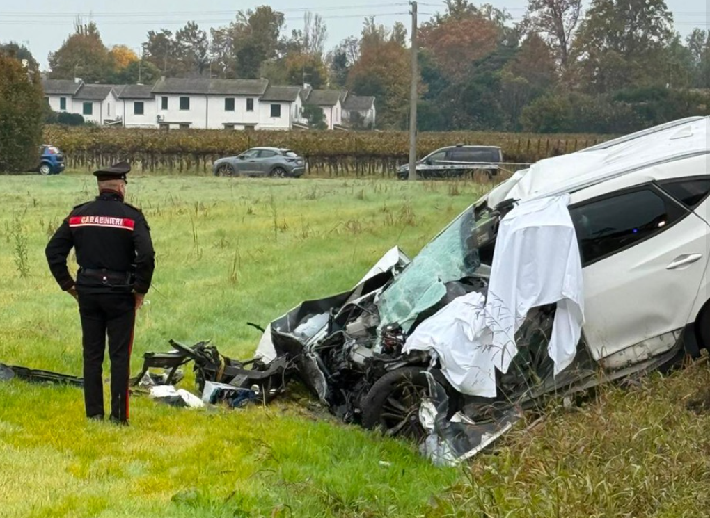 Tragico ultimo viaggio d’amore: Germano De Luca, 85 anni, muore guidando senza patente per raggiungere la compagna novantenne