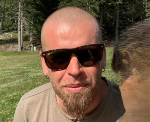 Civitavecchia dice addio a Simone Pampinella, oggi i funerali del pizzaiolo del Ghetto