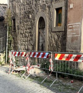 Viterbo, via ai lavori di messa in sicurezza di Palazzo Bellavista: il Comune procede ed il privato risarcisce