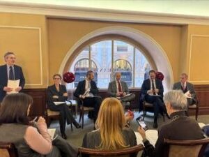 Natale, per gli acquisti 3 italiani su 4 scelgono prodotti di marca di largo consumo