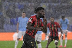 Calcio e ultras – Inferno a Nizza, notte di follia: aggrediti calciatori, colpito pure Boga