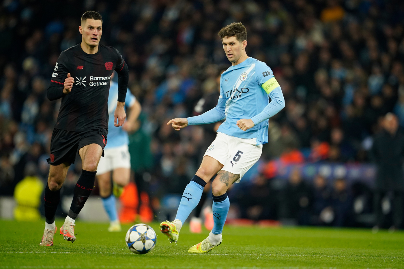 Premier – Clamoroso Stones, l’infortunio più assurdo: si stira.. mentre fa l’albero di Natale