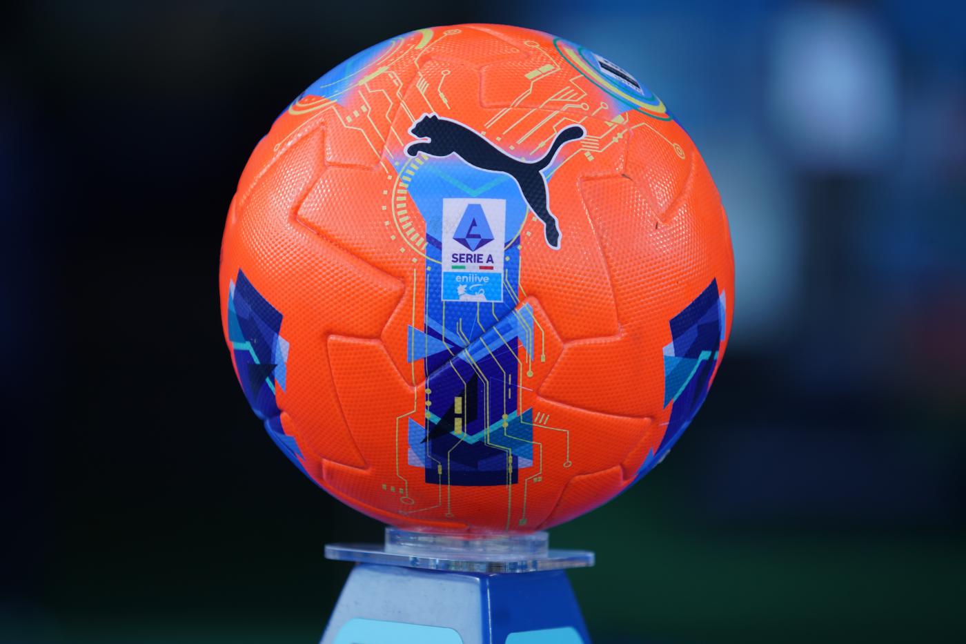 La Serie A quel pallone arancione: esperimento fallimentare, sarà revocato
