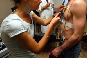 “600 infarti al giorno in Italia”, l’allarme dei cardiologi