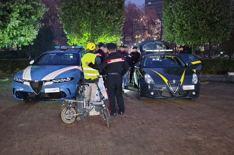 Frosinone – Controllo straordinario interforze del territorio, 7 segnalati per stupefacenti e 13 violazioni al Codice della Strada