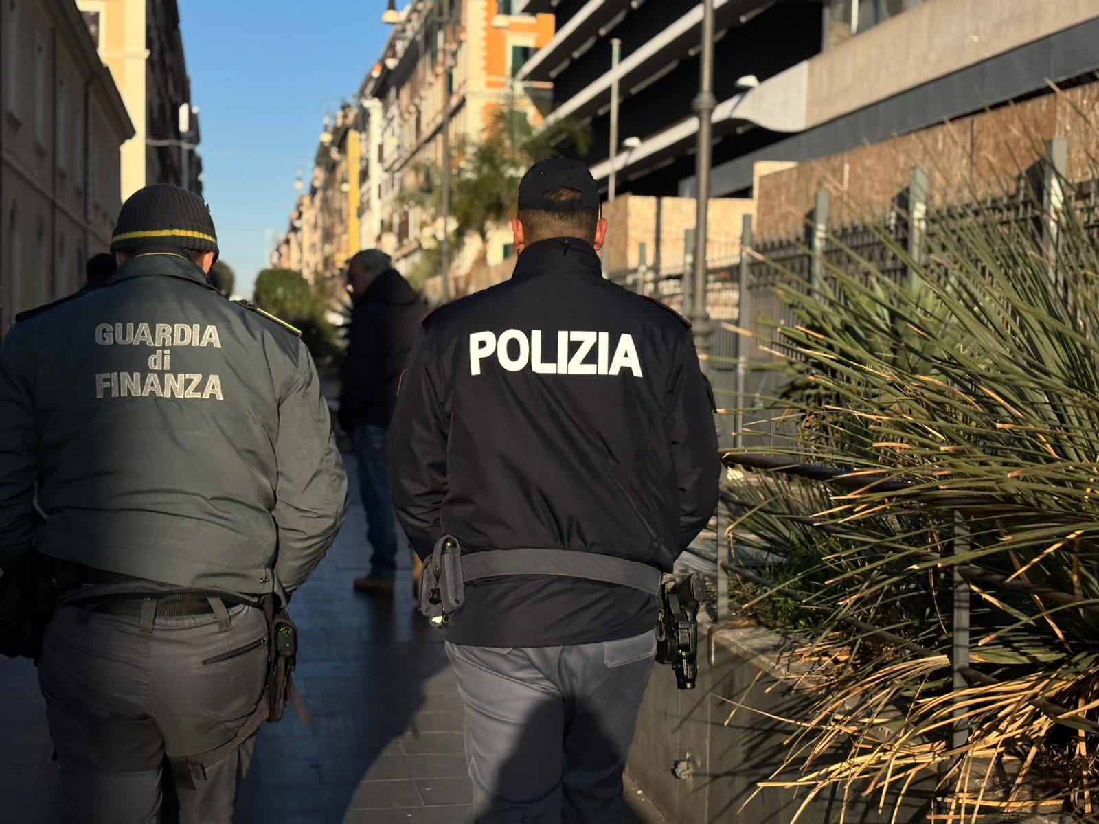 Roma: blitz in aree stoccaggio in via dell’Omo, sequestrati giocattoli e prodotti fuori norma