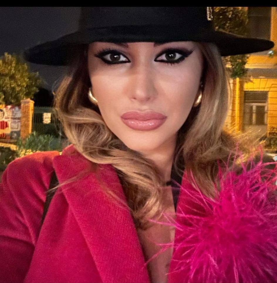 Ennesimo femminicidio: Anna Tagliaferri accoltellata dal compagno che poi si lancia nel vuoto