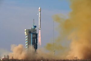 Cina, lanciato in orbita il satellite Tianhui-7