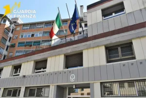 Appalti irregolari su scuolabus, denunciati 18 funzionari Enti locali Fvg