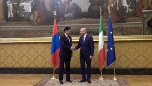 Fontana riceve il presidente della Mongolia