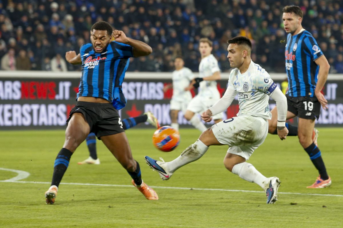 Lautaro manda ko l’Atalanta, l’Inter resiste in vetta