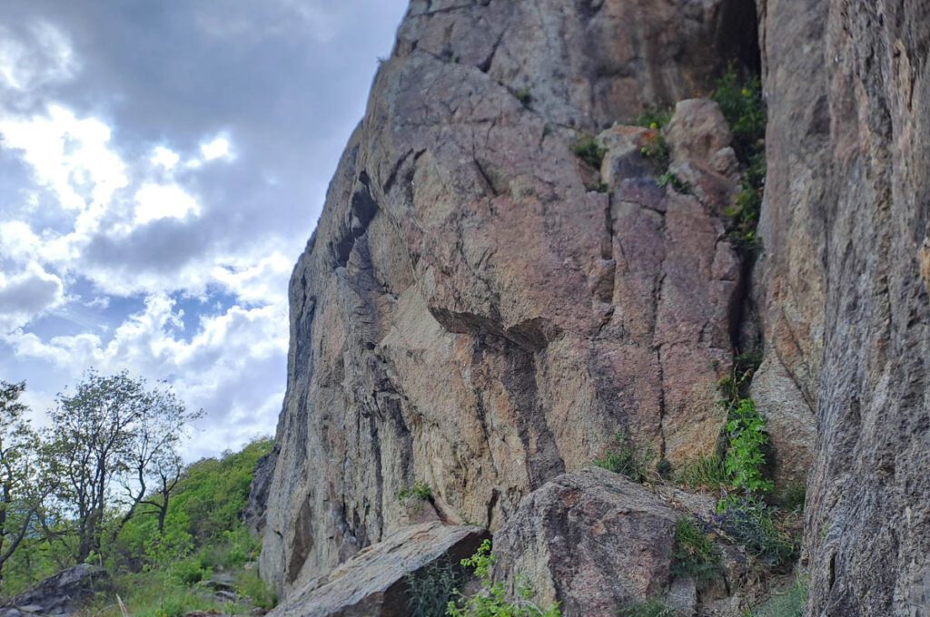 Alto Adige, bambino di 10 anni muore precipitando da una parete
