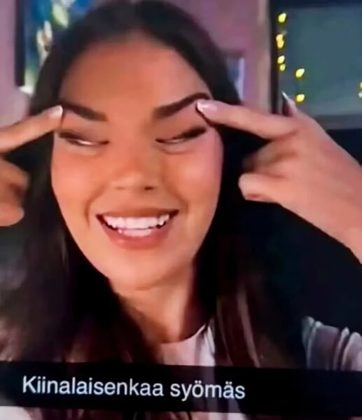 Miss Finlandia Sarah Dzafce perde la corona per un post dove mima gli occhi a mandorla