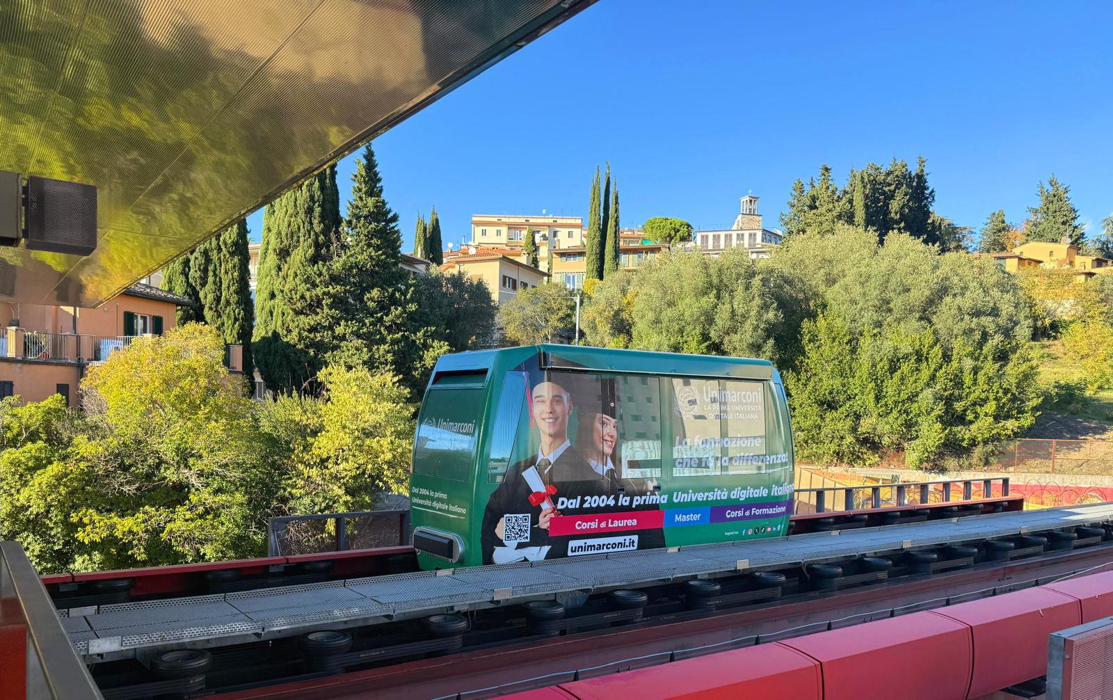 Visual Track accende Perugia: quattro fermate di MiniMetrò in un percorso immersivo tra luce, arti visive e suoni