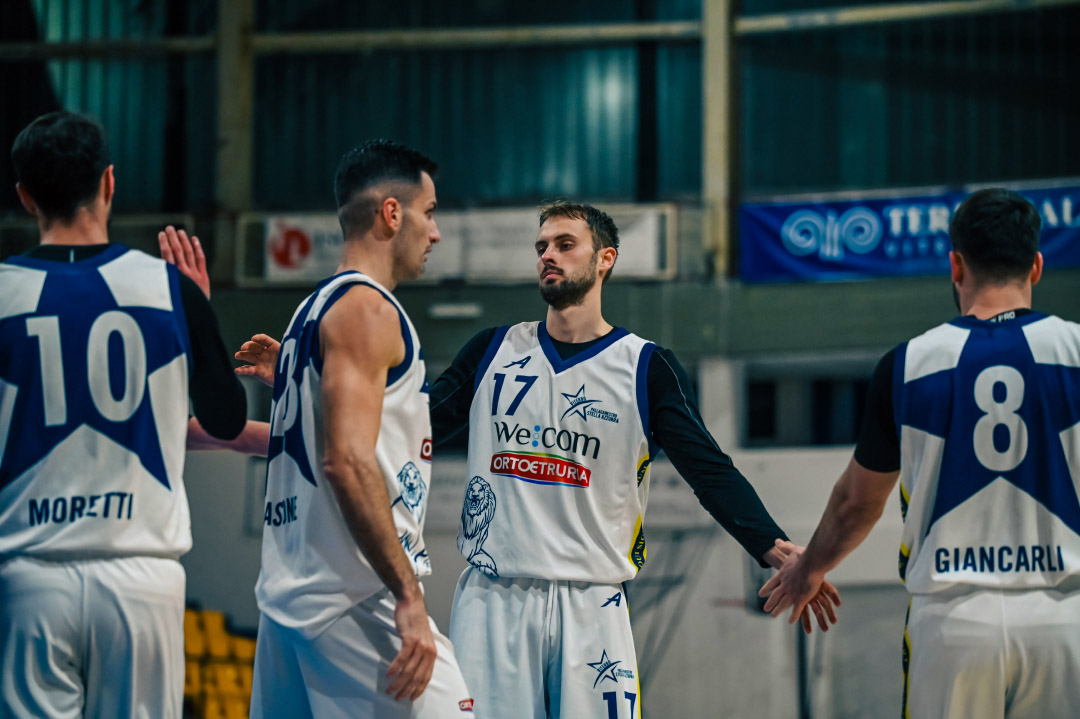 Pallacanestro – Ultima di andata per la WeCOM-Ortoetruria sul campo del Nuovo Basket Aquilano