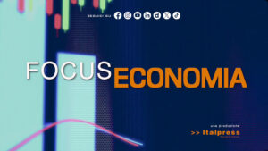 Badanti, colf e baby sitter, in arrivo gli aumenti in busta paga