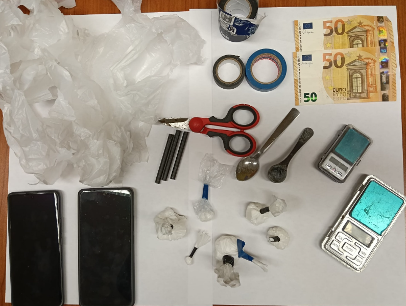 Viterbo – 45enne incensurato trovato con la coca in casa, arrestato