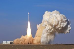 Cina lancia razzo Lijian-1 e invia in orbita 9 satelliti