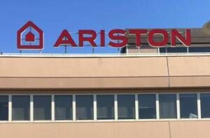 Riello torna in mani italiane, Urso: “Con Ariston si rafforza il Made in Italy”