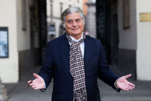 Viterbo – Addio a Giovanni Masotti, il volto storico del giornalismo italiano si è spento all’età di 74 anni