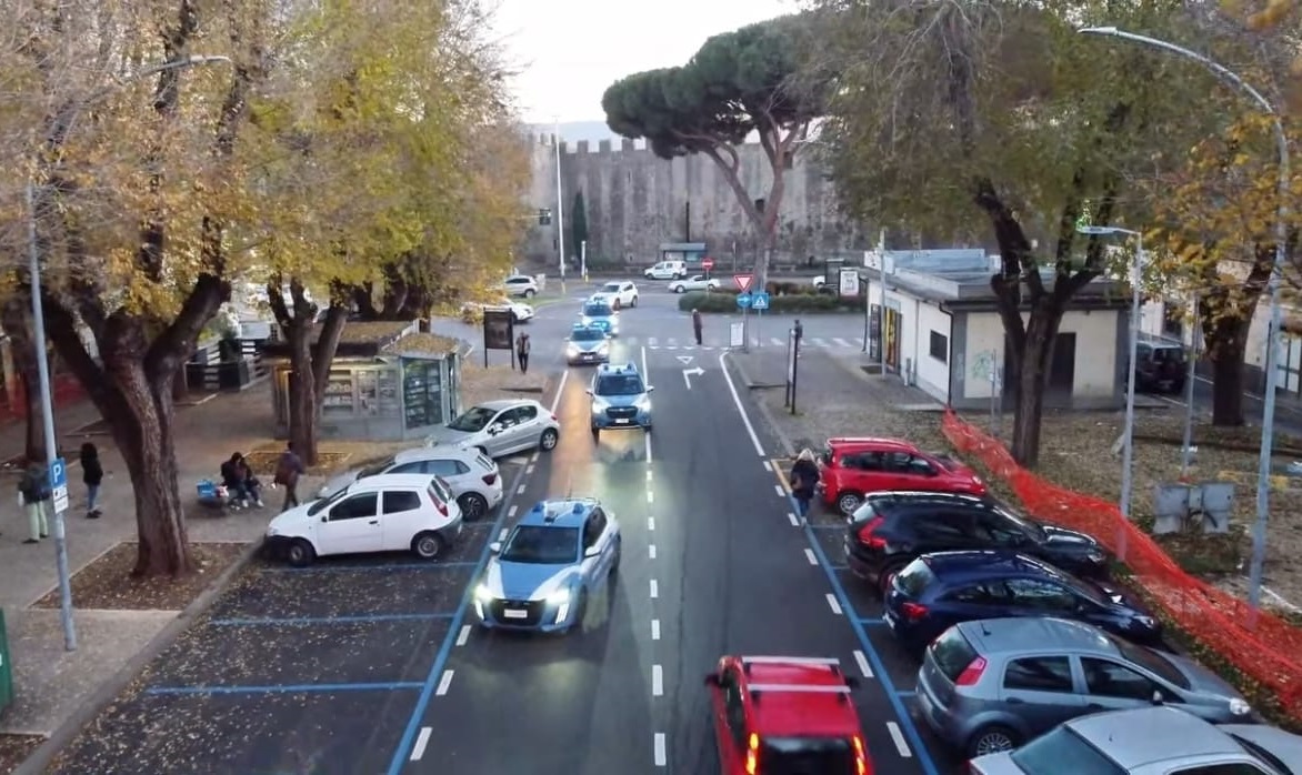 Viterbo – Maxi operazione antidroga in tutta Italia con 384 arresti, anche nel capoluogo (VIDEO)