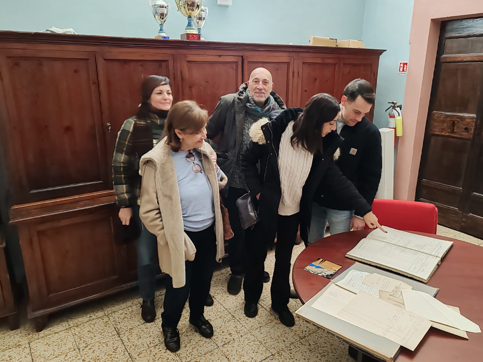 Tarquinia – Cento persone all’apertura straordinaria di Palazzo Vipereschi