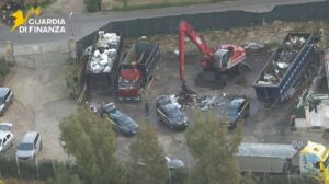 Traffico illecito di rifiuti, sequestrati beni per 2 milioni a Caltanissetta