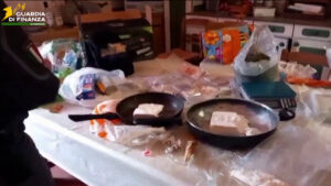 Sequestrata cocaina per oltre 1 milione di euro nel Cosentino, cinque in manette