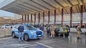 Roma – Stazione Termini: innalzato ranking sicurezza, dispositivo forze di Polizia arricchito con “Puma” dell’Esercito.