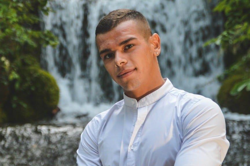 Civitavecchia – Oggi in Cattedrale i funerali di Andrea Minervino: “Tanta forza ai tuoi genitori”