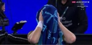 Australian Open – Musetti, dolore collettivo. Almeno Sinner in semifinale